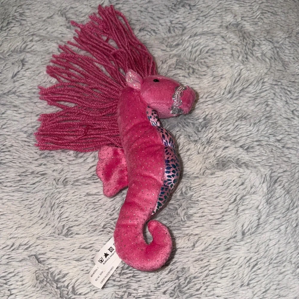 Aurora Pink Plush Seahorse Small‎ Beanie NWOT